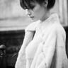 520民政局女生现场紧急为男友补妆